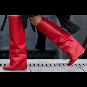 Red shark boots never been worn size 10